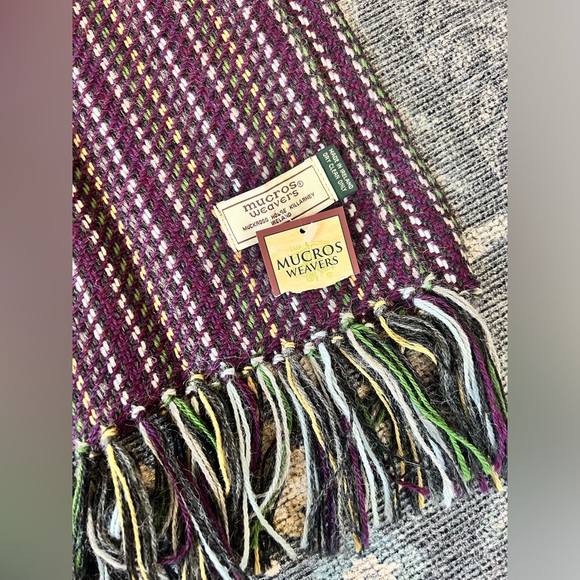 Mucros Weavers Alpaca scarf - Picture 4 of 4